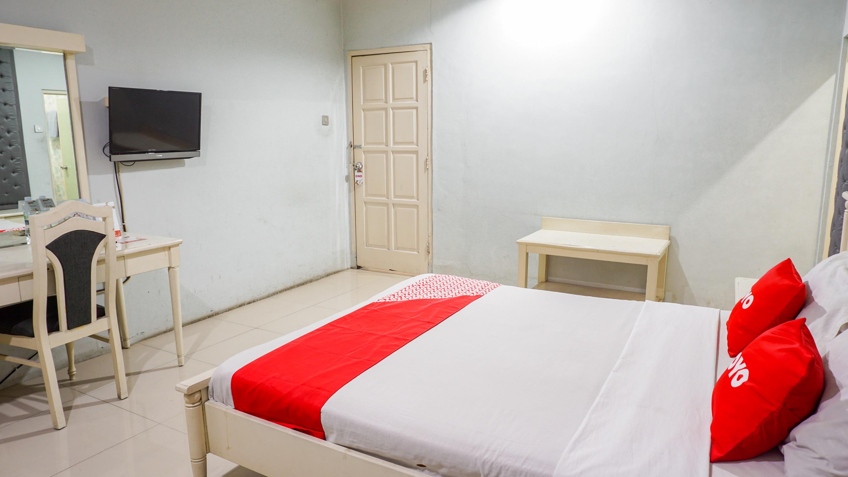 Oyo 2085 Chrysanta Hotel Bandung Extérieur photo