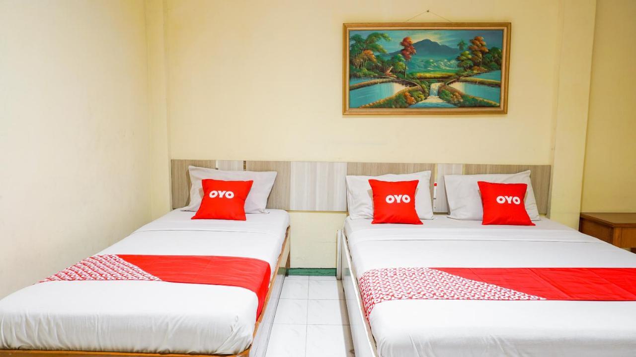 Oyo 2085 Chrysanta Hotel Bandung Extérieur photo
