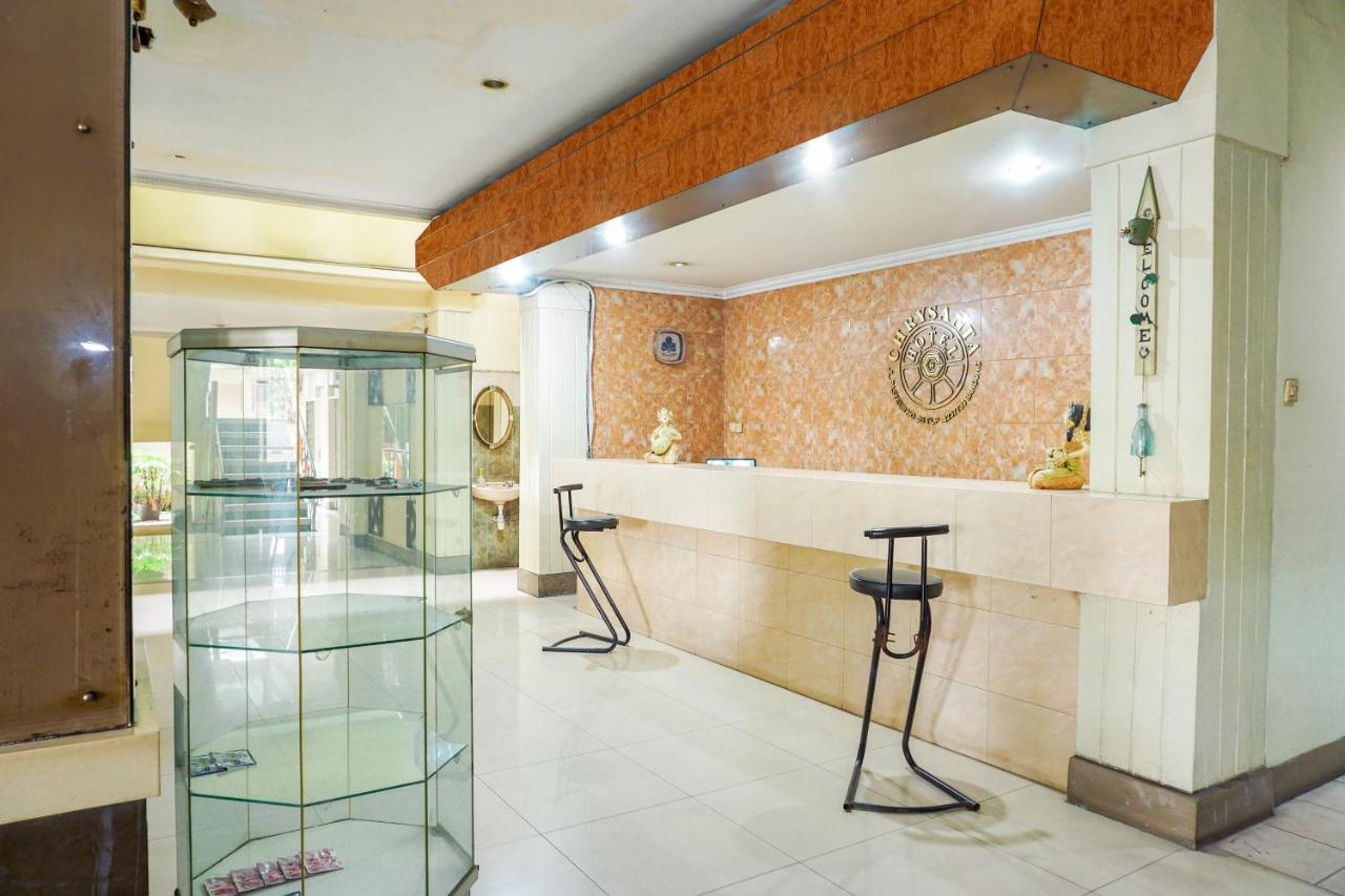 Oyo 2085 Chrysanta Hotel Bandung Extérieur photo